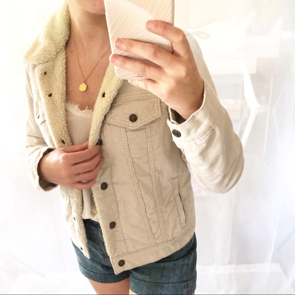 Levis trucker jacket - Picture 2 of 3